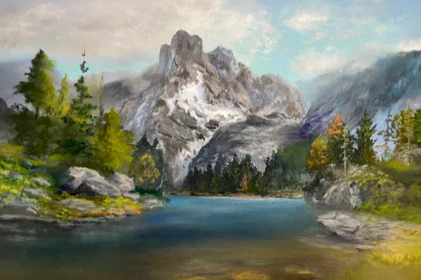 Tiefblauer bergsee